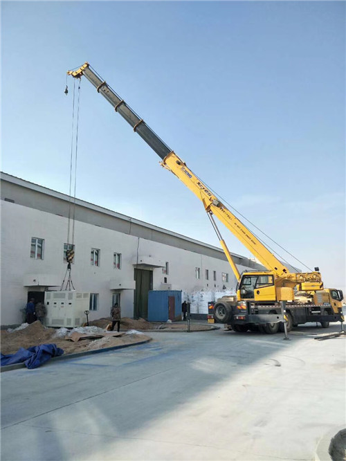 泉山区“超载就喊停”—— 吊车的 “重量保镖” 技术