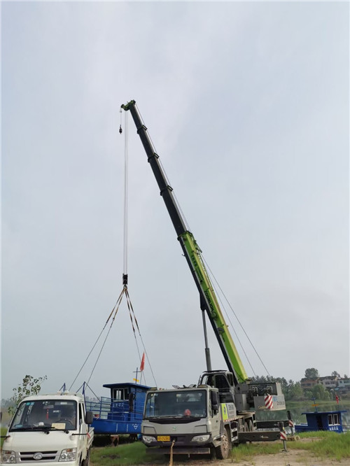 泉山区桥梁建设吊装案例